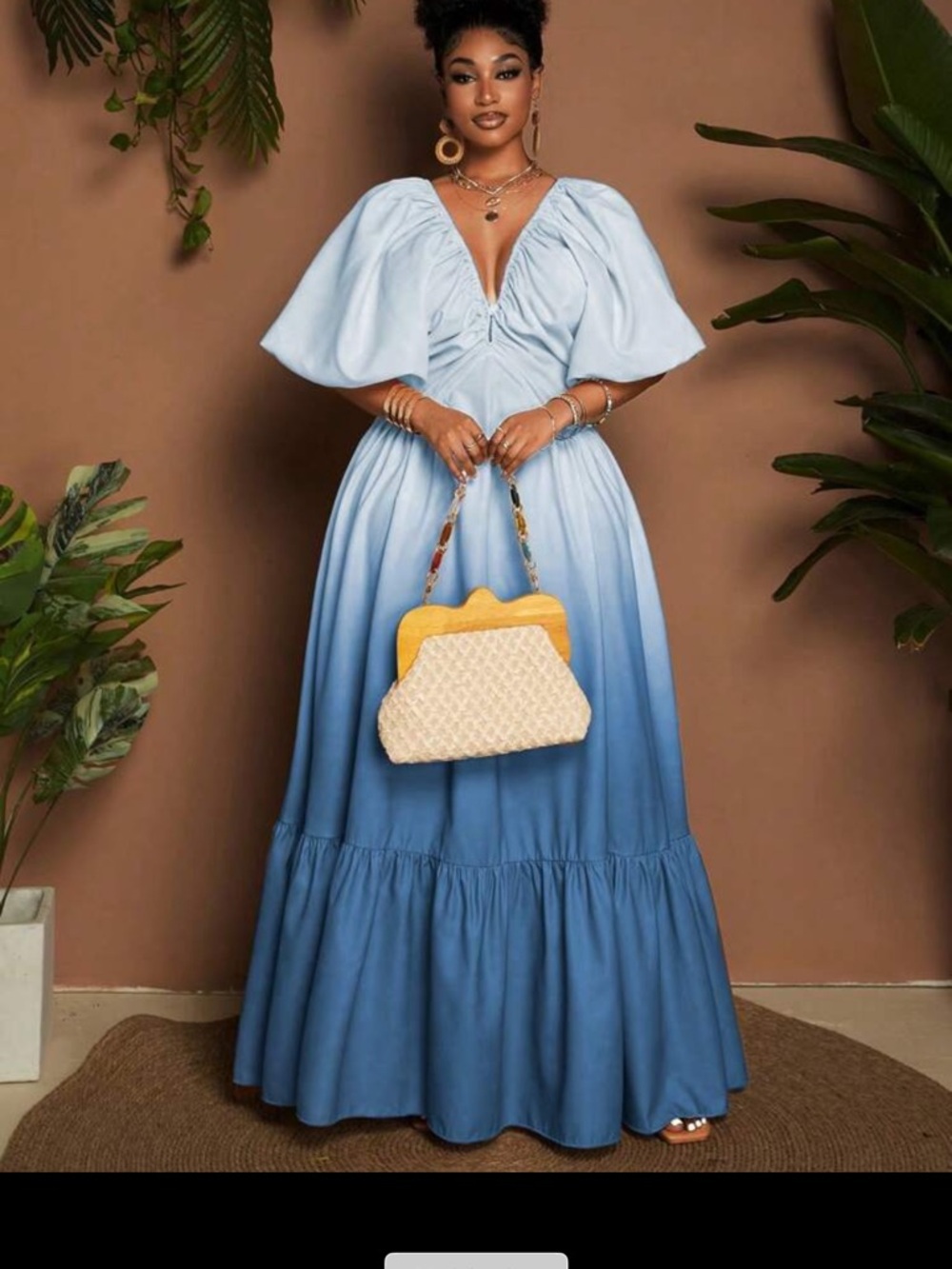 Elegant Blue Ombre Maxi Dress with Puff Sleeves